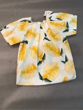 Appaman Girls Lemon-Print Short Sleeve Top - White & Yellow. Size 3